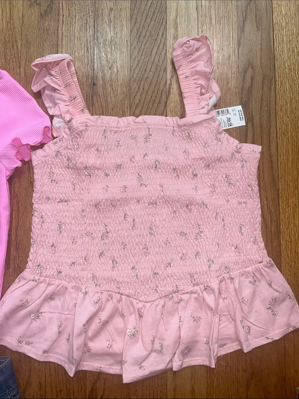 The Children's Place Girls New Bundle of Shirts and Shorts XL